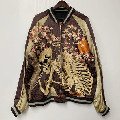 【中古品】【メンズ】 花旅楽団 桜ガシャ髑髏 × 月ガシャ髑髏 REVERSIBLE SOUVENIR JACKET リバーシブル 記念 ジャケット スカジャン アウター 145-250329-mm-6-izu サイズ：XL カラー：ブラック系/ブラウン系 万代Net店