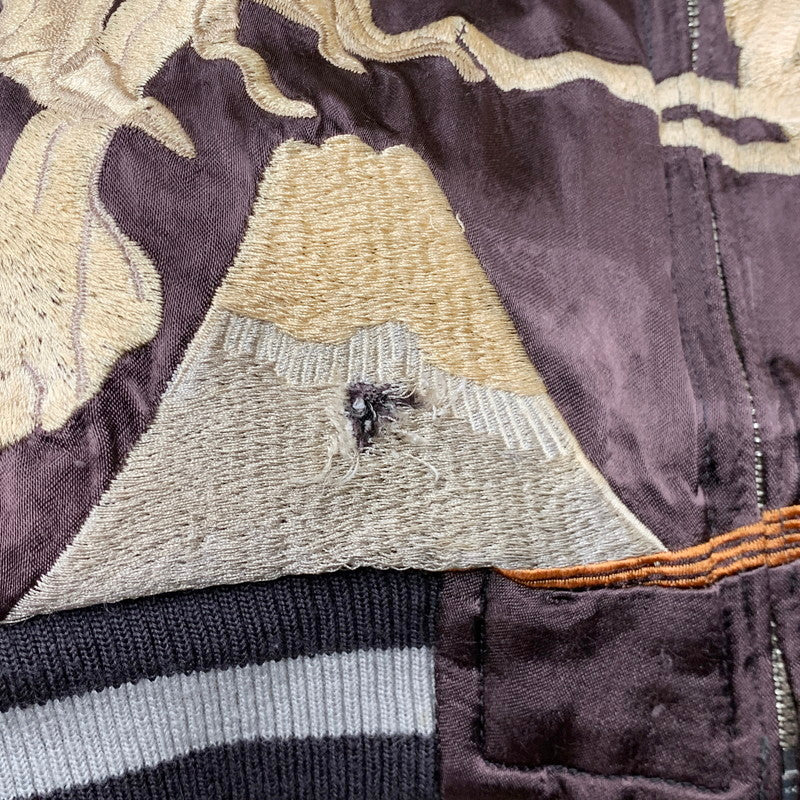 【中古品】【メンズ】 花旅楽団 桜ガシャ髑髏 × 月ガシャ髑髏 REVERSIBLE SOUVENIR JACKET リバーシブル 記念 ジャケット スカジャン アウター 145-250329-mm-6-izu サイズ：XL カラー：ブラック系/ブラウン系 万代Net店