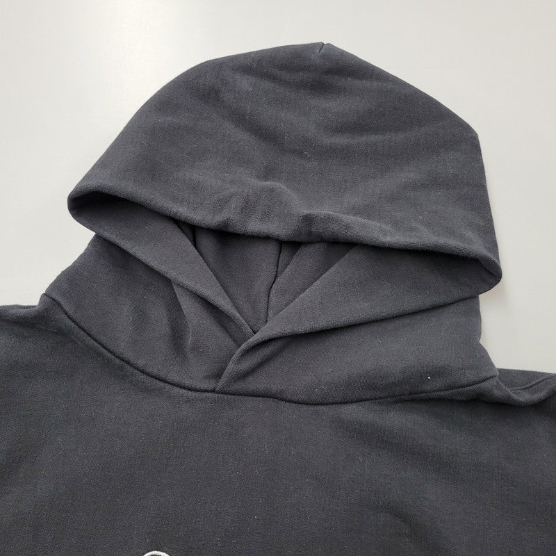 【中古品】【メンズ】 MAISON MARGIELA メゾン マルジェラ OVERSIZE LOGO HOODIE CALENDAR GRAPHICS S50GU0202 S25505 オーバーサイズ ロゴ フーディー カレンダーグラフィック パーカー 長袖 トップス 141-250402-as-02-izu サイズ：S カラー：ブラック 万代Net店