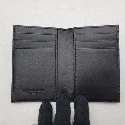 【中古品】【メンズ/レディース】 BOTTEGAVENETA ボッテガヴェネタ INTRECCIATO SLIM FLAP CARD CASE イントレチャート スリム フラップカードケース 181-250404-as-05-izu カラー：ブラック 万代Net店