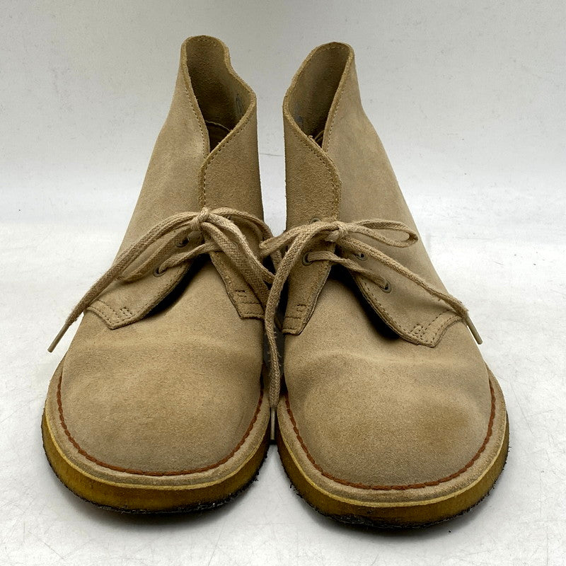 【中古品】【メンズ/レディース】 Clarks クラークス DESERT BOOTS 26107881 60916348 デザートブーツ シューズ 靴 164-250412-as-34-izu サイズ：UK7 カラー：ベージュ 万代Net店