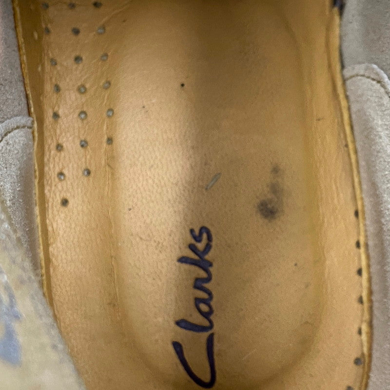 【中古品】【メンズ/レディース】 Clarks クラークス DESERT BOOTS 26107881 60916348 デザートブーツ シューズ 靴 164-250412-as-34-izu サイズ：UK7 カラー：ベージュ 万代Net店