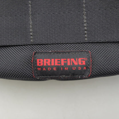 【中古品】【メンズ/レディース】 BRIEFING ブリーフィング TRIPOD BODY BAG トライポッド ボディバッグ USA製 カバン 鞄 188-250410-as-17-izu カラー：ブラック 万代Net店