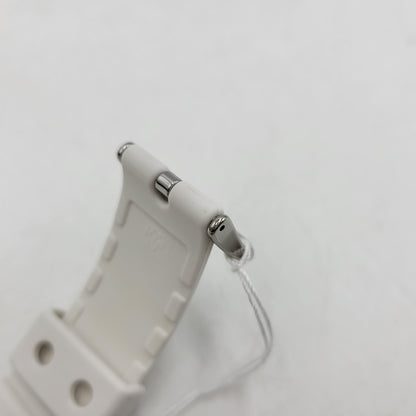 【中古美品】【メンズ/レディース】 G-SHOCK ジーショック DW-5600MW-7 腕時計 199-260527-as-08-izu サイズ：48.9 × 42.8 × 13.4 mm カラー：ホワイト 万代Net店