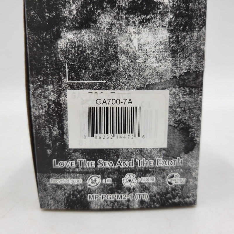 【中古美品】【メンズ/レディース】 G-SHOCK ジーショック GA-700-7A 腕時計 199-260527-as-10-izu サイズ：57.5 × 53.4 × 18.4 mm カラー：ホワイト 万代Net店