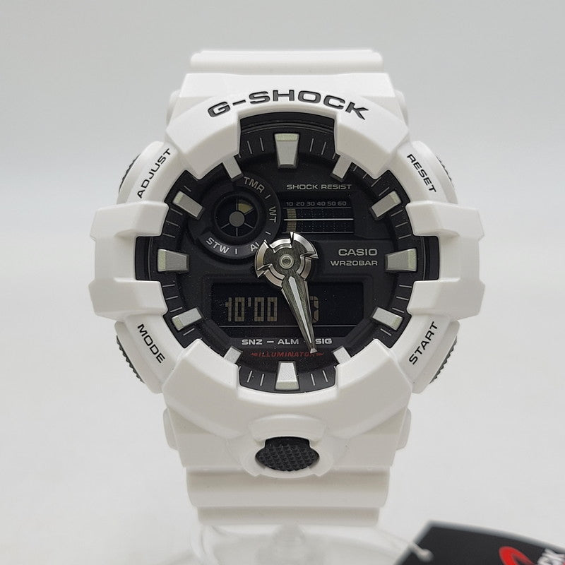 【中古美品】【メンズ/レディース】 G-SHOCK ジーショック GA-700-7A 腕時計 199-260527-as-10-izu サイズ：57.5 × 53.4 × 18.4 mm カラー：ホワイト 万代Net店
