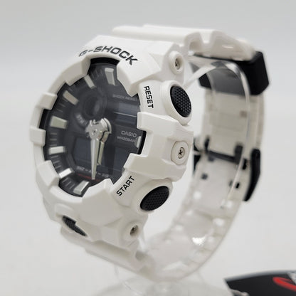 【中古美品】【メンズ/レディース】 G-SHOCK ジーショック GA-700-7A 腕時計 199-260527-as-10-izu サイズ：57.5 × 53.4 × 18.4 mm カラー：ホワイト 万代Net店