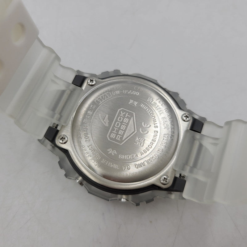 【中古美品】【メンズ/レディース】 G-SHOCK ジーショック DW-B5600G-7 腕時計 199-260527-as-06-izu サイズ：48.9 × 42.8 × 13.4 mm カラー：クリア×ホワイト 万代Net店