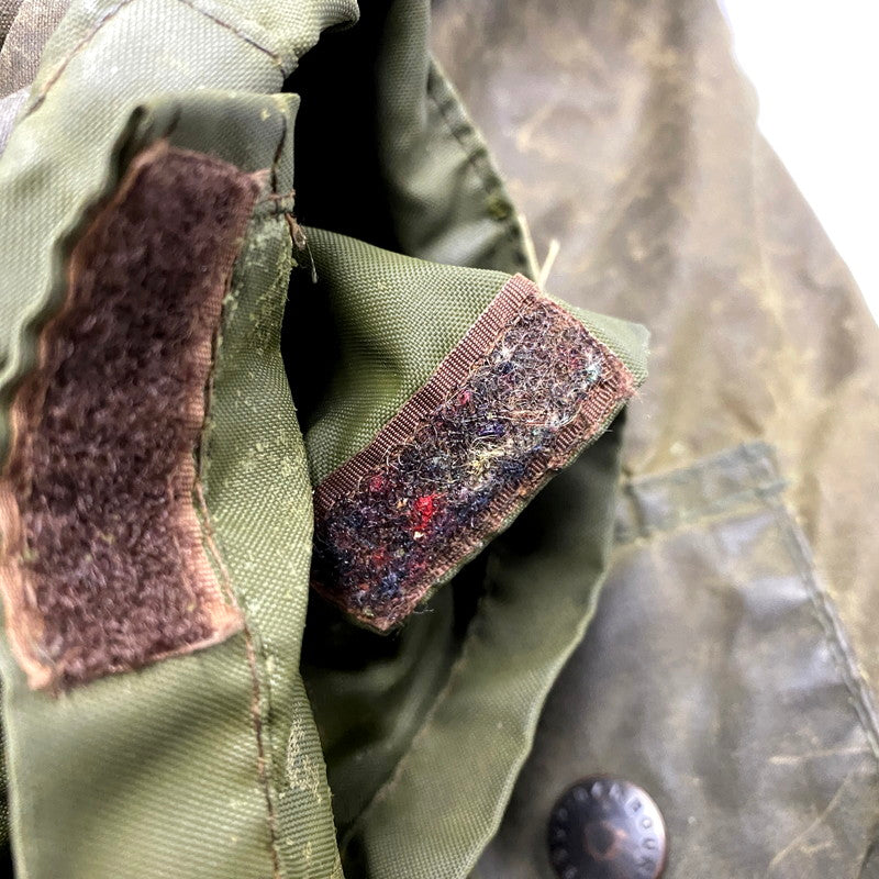 【中古品】【メンズ】 Barbour バーブァー ENGLAND製 2ワラント 80S BORDER OILED JACKET 80年代 ボーダー オイルドジャケット アウター 長袖 144-250414-ma-04-izu サイズ：42 カラー：グリーン 万代Net店