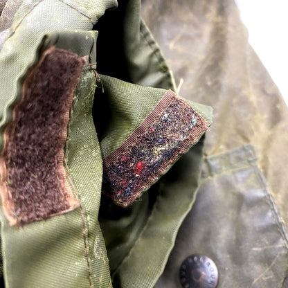 【中古品】【メンズ】 Barbour バーブァー ENGLAND製 2ワラント 80S BORDER OILED JACKET 80年代 ボーダー オイルドジャケット アウター 長袖 144-250414-ma-04-izu サイズ：42 カラー：グリーン 万代Net店