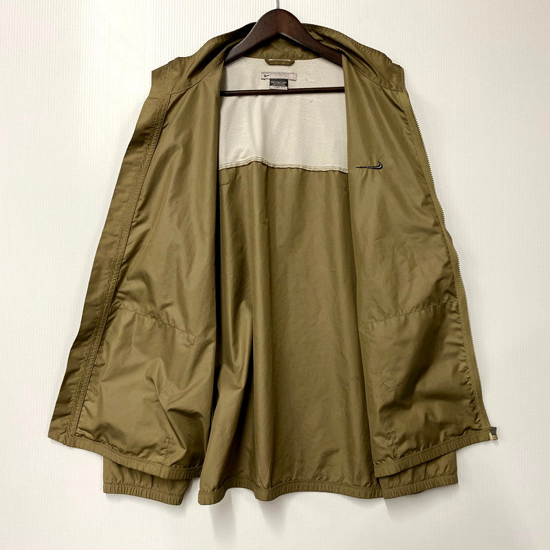 【中古品】【メンズ】 NIKE ナイキ NYLON TRACK JACKET ナイロントラックジャケット アウター 長袖 148-250419-ma-04-izu サイズ：XL カラー：BEIGE 万代Net店