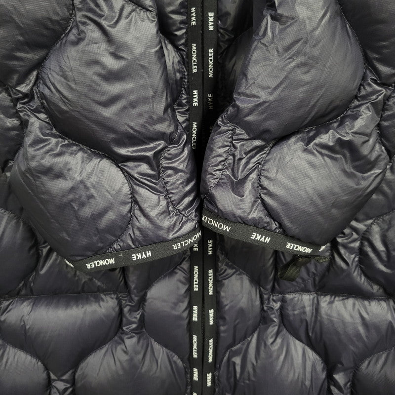 【中古品】【メンズ】 MONCLER モンクレール × HYKE ハイク LANGUARD GIUBBOTTO NYLON HOODED COAT G209K1C00004 ナイロン フーデッド コート アウター 141-250423-as-01-izu サイズ：2 カラー：ブラック 万代Net店