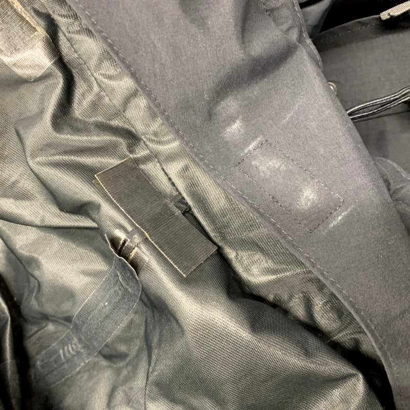 【現状渡し品】【メンズ】 U.S ARMY EXTENDED COLD WEATHER SYSTEM PARKA 8415-01-421-9261 ユーエスアーミー ナイロンジャケット ミリタリージャケット アウター 146-250424-ay-02-izu サイズ：S カラー：ブラック 万代Net店