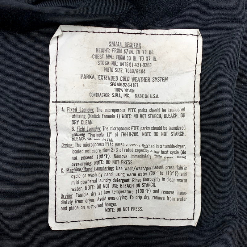 【現状渡し品】【メンズ】 U.S ARMY EXTENDED COLD WEATHER SYSTEM PARKA 8415-01-421-9261 ユーエスアーミー ナイロンジャケット ミリタリージャケット アウター 146-250424-ay-02-izu サイズ：S カラー：ブラック 万代Net店