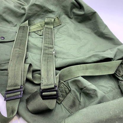 【現状渡し品】【メンズ/レディース】 U.S.ARMY ユーエスアーミー MILITARY DUFFEL BAG ミリタリーダッフル バック リュック カバン 鞄 188-250726-ya-04-izu カラー：カーキ 万代Net店