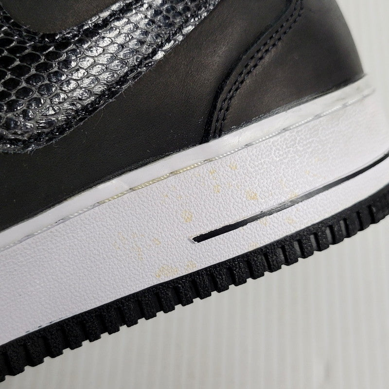 【中古品】【メンズ】 NIKE ナイキ × STUSSY ステューシー AIR FORCE 1 '07 MID SP DJ7840-001 エア フォース 1 '07 ミッド SP スニーカー シューズ 靴 160-250506-as-07-izu サイズ：28cm カラー：BLACK/BLACK-BLACK 万代Net店