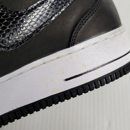 【中古品】【メンズ】 NIKE ナイキ × STUSSY ステューシー AIR FORCE 1 '07 MID SP DJ7840-001 エア フォース 1 '07 ミッド SP スニーカー シューズ 靴 160-250506-as-07-izu サイズ：28cm カラー：BLACK/BLACK-BLACK 万代Net店