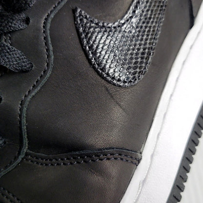 【中古品】【メンズ】 NIKE ナイキ × STUSSY ステューシー AIR FORCE 1 '07 MID SP DJ7840-001 エア フォース 1 '07 ミッド SP スニーカー シューズ 靴 160-250506-as-07-izu サイズ：28cm カラー：BLACK/BLACK-BLACK 万代Net店