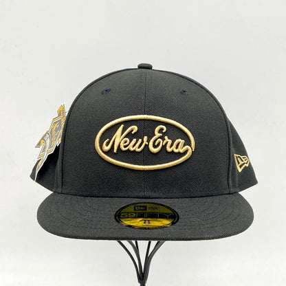 【中古品】【メンズ/レディース】 NEW ERA ニューエラ 59FIFTY 59FIFTY DAY MEMORIAL COLLECTION RETRO CROWN CAP メモリアルコレクション レトロクラウンキャップ ロゴ 刺繍 帽子 服飾雑貨 185-250510-ay-22-izu サイズ：8 カラー：ブラック 万代Net店