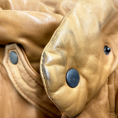 【中古品】【メンズ】 CHECK LINER COW LEATHER DOWN COAT P12-JRRL-BA-0704 SUICIDE SKI レザーパッチ付き カウレザー ダウンコート レザージャケット アウター 146-250513-ay-09-izu サイズ：M カラー：ブラウン 万代Net店