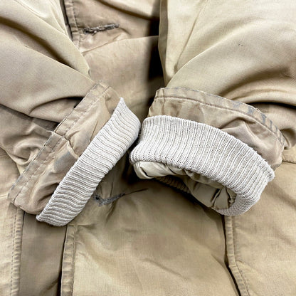 【現状渡し品】【メンズ】 WOOLRICH ウールリッチ ARCTIC PARKA アークティックパーカ ダウンジャケット 白タグ TALON ZIP アウター 146-250513-ay-03-izu カラー：ブラウン系 万代Net店