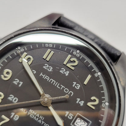 【現状渡し品】【メンズ/レディース】 HAMILTON ハミルトン × NEIGHBORHOOD ネイバーフッド × PORTER ポーター KHAKI FIELD AUTO 40 H705850 カーキフィールドオート40 自動巻き 腕時計 197-250514-as-26-izu カラー：ブラック 万代Net店