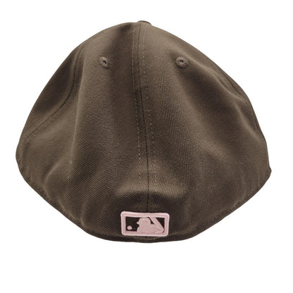 【中古品】【メンズ/レディース】 NEW ERA ニューエラ CLEVELAND INDIANS MLB WAHOO CUSTOM 59FIFTY CAP クリーブランド・ガーディアンズ ワフー酋長 BBキャップ ロゴ 刺繍 帽子 服飾雑貨 185-250516-ay-05-izu サイズ：8(63.5cm) カラー：ブラウン×ピンク 万代Net店