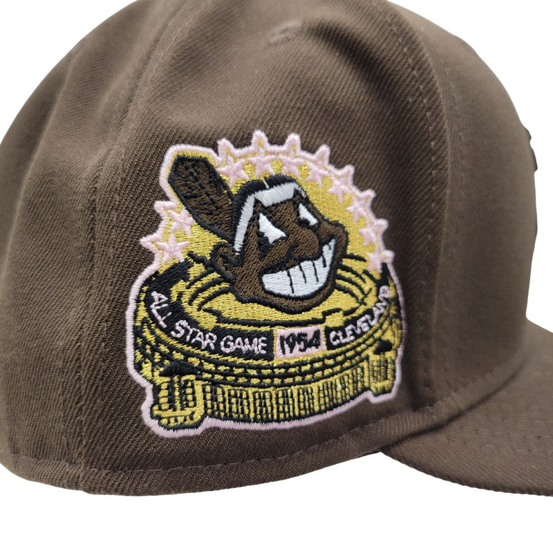 【中古品】【メンズ/レディース】 NEW ERA ニューエラ CLEVELAND INDIANS MLB WAHOO CUSTOM 59FIFTY CAP クリーブランド・ガーディアンズ ワフー酋長 BBキャップ ロゴ 刺繍 帽子 服飾雑貨 185-250516-ay-05-izu サイズ：8(63.5cm) カラー：ブラウン×ピンク 万代Net店