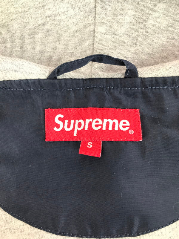 【中古品】【メンズ】 Supreme シュプリーム 17SS VERTICAL LOGO HOODED COACHES JACKET 17年春夏 バーティカル ロゴ フーディデッド コーチジャケット ライトアウター 149-251107-rt-08-tag サイズ：S カラー：ネイビー 万代Net店