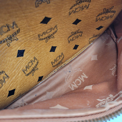 【現状渡し品】【メンズ/レディース】 MCM エム・シー・エム VISETOS STUDS BACKPACK MMK2AVE01 ヴィセトス スタッズ バックパック リュック バッグ カバン 鞄 180-250520-as-13-izu カラー：ブラウン 万代Net店