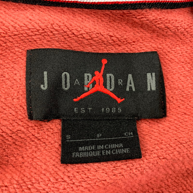 【中古品】【メンズ】 JORDAN BRAND ジョーダン ブランド AS M J ESS STMT FLC GFX CANYON RUST CREW NECK SWEAT SHIRT DH9036-691 クルーネック スウェットシャツ トレーナー 長袖 トップス 148-250708-as-32-izu サイズ：S カラー：ピンク系 万代Net店