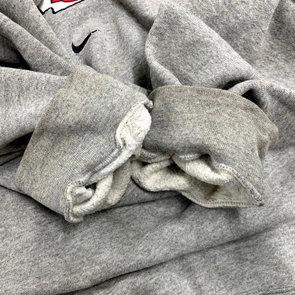 【現状渡し品】【メンズ】 NIKE ナイキ KANSAS CITY CHIEFS SWEATSHIRT FA-98-BSW スウェット トレーナー 長袖 ロゴ プリント トップス 146-250604-ay-08-izu サイズ：XL カラー：グレー 万代Net店