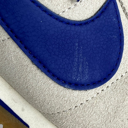 【中古品】【メンズ/レディース】 NIKE ナイキ FQ8108-110/WOMEN'S CORTEZ ATHLETIC DEPARTMENT ウィメンズ コルテッツ アスレチック デパートメント スニーカー 靴 160-250605-ya-03-izu サイズ：27cm カラー： Pale Ivory/Deep Royal Blue/Sail 万代Net店