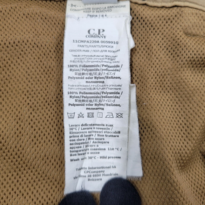 【中古品】【メンズ】 C.P.Company シーピーカンパニー FLATT NYLON PANTS 11CMPA229A フラット ナイロン パンツ ボトムス 152-250604-as-13-izu サイズ：54 カラー：ベージュ 万代Net店