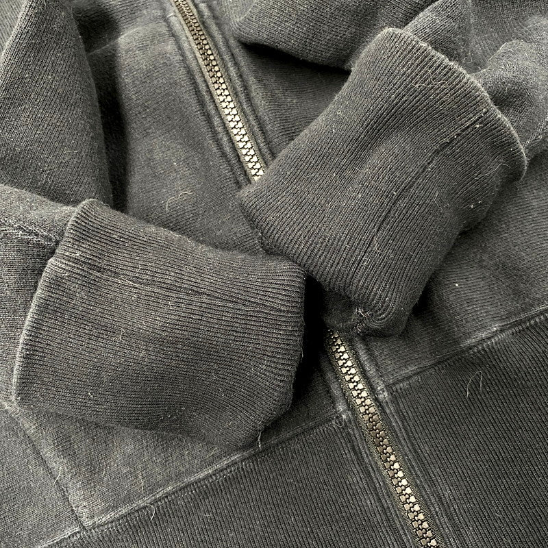 【中古品】【メンズ】 Champion チャンピオン REVERSE WEAVE COLLEGE LOGO BACK PRINT ZIP HOODIE C3-W115 リバースウィーブ カレッジロゴ バックプリント ジップ フーディ パーカー 長袖 トップス 148-250610-as-39-izu サイズ：M カラー：ブラック 万代Net店