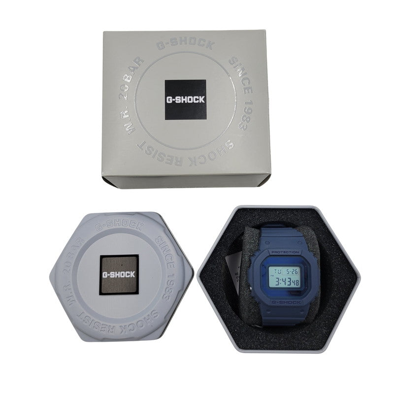 【中古美品】【メンズ/レディース】 G-SHOCK ジーショック GMD-S5600-2 腕時計 199-260527-as-02-izu サイズ：45.7 × 40.5 × 11.9 mm カラー：ネイビー 万代Net店