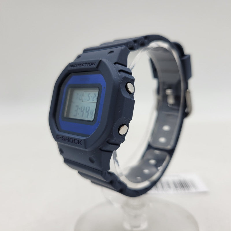 【中古美品】【メンズ/レディース】 G-SHOCK ジーショック GMD-S5600-2 腕時計 199-260527-as-02-izu サイズ：45.7 × 40.5 × 11.9 mm カラー：ネイビー 万代Net店