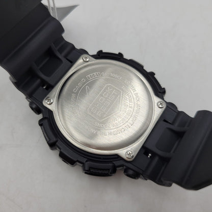 【中古美品】【メンズ/レディース】 G-SHOCK ジーショック GA-100CF-1ADR 腕時計 199-260527-as-12-izu サイズ：55 × 51.2 × 16.9 mm カラー：ブラック 万代Net店