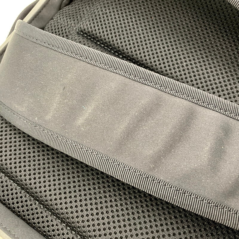 【中古品】【メンズ/レディース】 PORTER ポーター FUTURE DAYPACK フューチャー デイパック リュック バッグ カバン 鞄 188-250608-as-05-izu カラー：ブラック 万代Net店