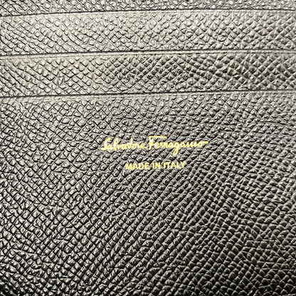【中古美品】【レディース】 Salvatore Ferragamo サルヴァトーレフェラガモ 22 A926/257 ヴァラリボン 二つ折り財布 ウォレット 181-250610-as-17-izu カラー：ブラック 万代Net店