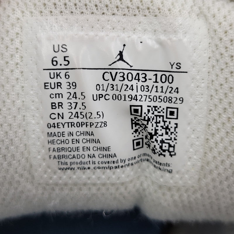 【中古品】【レディース】 NIKE ナイキ AIR JORDAN 1 LOW CV3043-100 エア ジョーダン 1 ロー スニーカー シューズ 靴 166-250614-as-21-izu サイズ：24.5cm カラー：WHITE/SKY GREY-FOOTBALL GREY 万代Net店