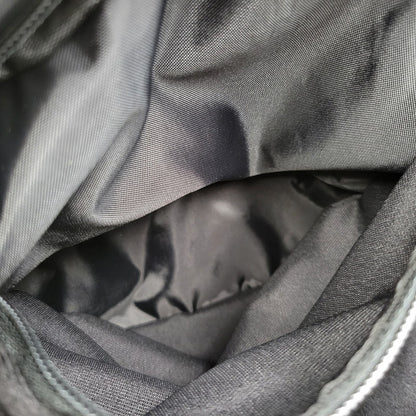 【中古品】【メンズ/レディース】 NEW ERA ニューエラ LOGO BACKPACK ロゴ バックパック リュック バッグ カバン 鞄 188-250615-as-24-izu カラー：ブラック 万代Net店