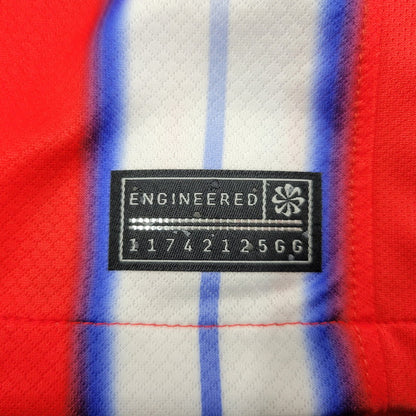 【中古品】【メンズ】 NIKE ナイキ ATLETICO DE MADRID 24-25 HOME SS UNIFORM FN8790-406 アトレティコ マドリード ホーム レプリカ ユニフォーム 半袖 ロゴ プリント トップス 148-250615-ay-05-izu サイズ：XL カラー：マルチ 万代Net店