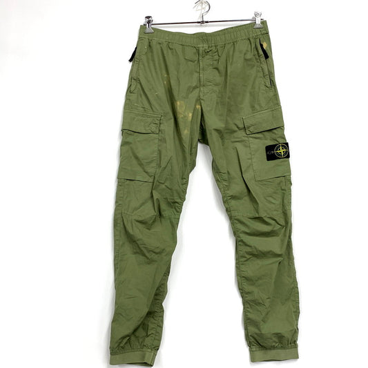 【現状渡し品】【メンズ】 STONE ISLAND ストーンアイランド STRETCH COTTON TELA PARACADUTE GARMENT DYED JOGGER CARGO PANTS 761531303 ガーメント ダイ ジョガー カーゴ パンツ ズボン ボトムス 152-250616-ay-11-izu サイズ：34 カラー：カーキ 万代Net店