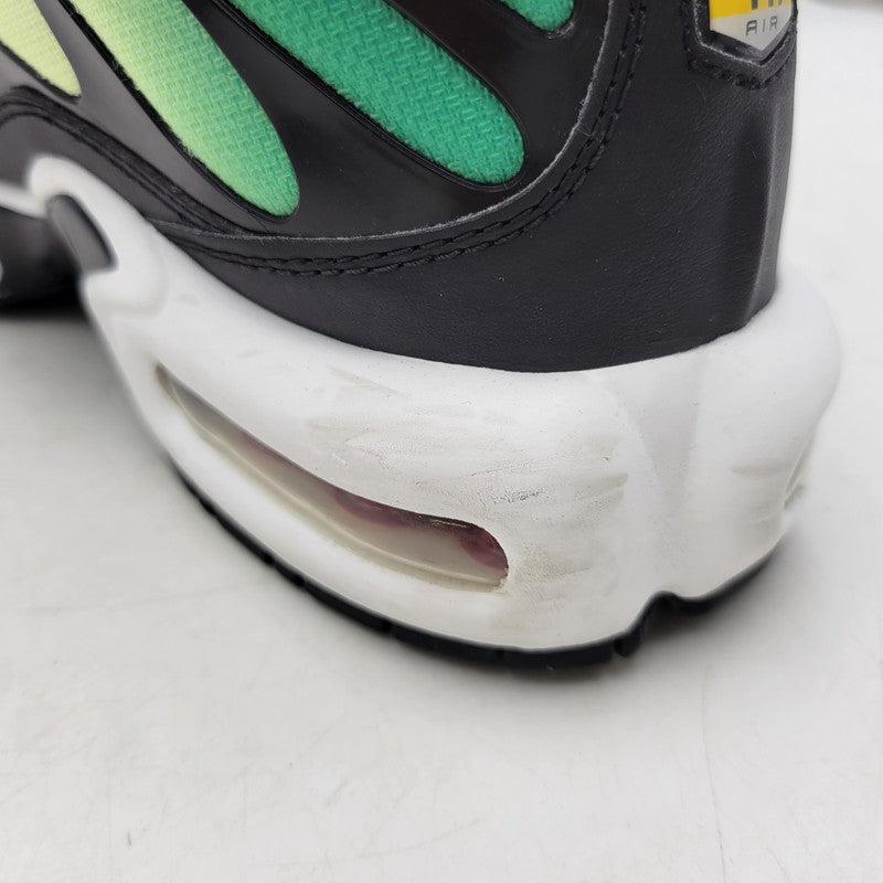 【中古品】【メンズ】 NIKE ナイキ W AIR MAX PLUS DZ3670-001 ウィメンズ エア マックス プラス スニーカー シューズ 靴 160-250619-as-04-izu サイズ：28cm カラー：BLACK/WHITE-VIOTECH-TEAM RED 万代Net店