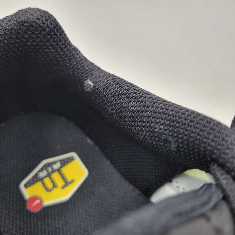 【中古品】【メンズ】 NIKE ナイキ W AIR MAX PLUS DZ3670-001 ウィメンズ エア マックス プラス スニーカー シューズ 靴 160-250619-as-04-izu サイズ：28cm カラー：BLACK/WHITE-VIOTECH-TEAM RED 万代Net店