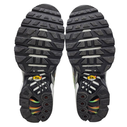 【中古品】【メンズ】 NIKE ナイキ W AIR MAX PLUS DZ3670-001 ウィメンズ エア マックス プラス スニーカー シューズ 靴 160-250619-as-04-izu サイズ：28cm カラー：BLACK/WHITE-VIOTECH-TEAM RED 万代Net店
