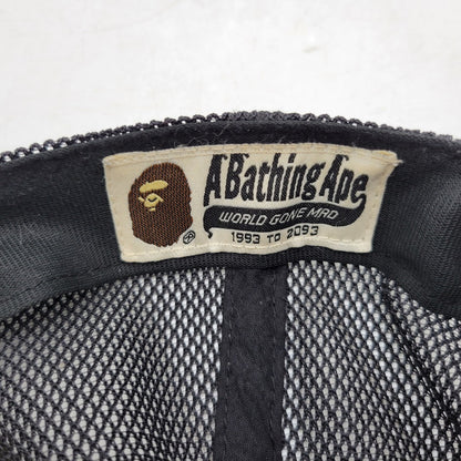 【中古品】【メンズ/レディース】 A BATHING APE アベイシングエイプ MESH CAP 001CPI251001M メッシュキャップ 帽子 185-250618-as-32-izu サイズ：F カラー：ブラック×ホワイト 万代Net店