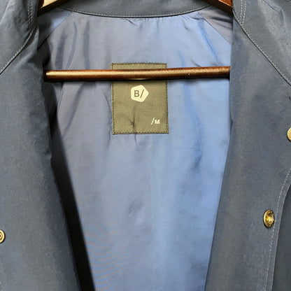 【中古品】【メンズ】 B/ ビースラッシュ BALANCE STYLE BF-2301C001 BACK LOGO COACH JACKET バランススタイル バックロゴコーチジャケット アウター 長袖 142-250621-ma-06-izu サイズ：M カラー：NAVY 万代Net店