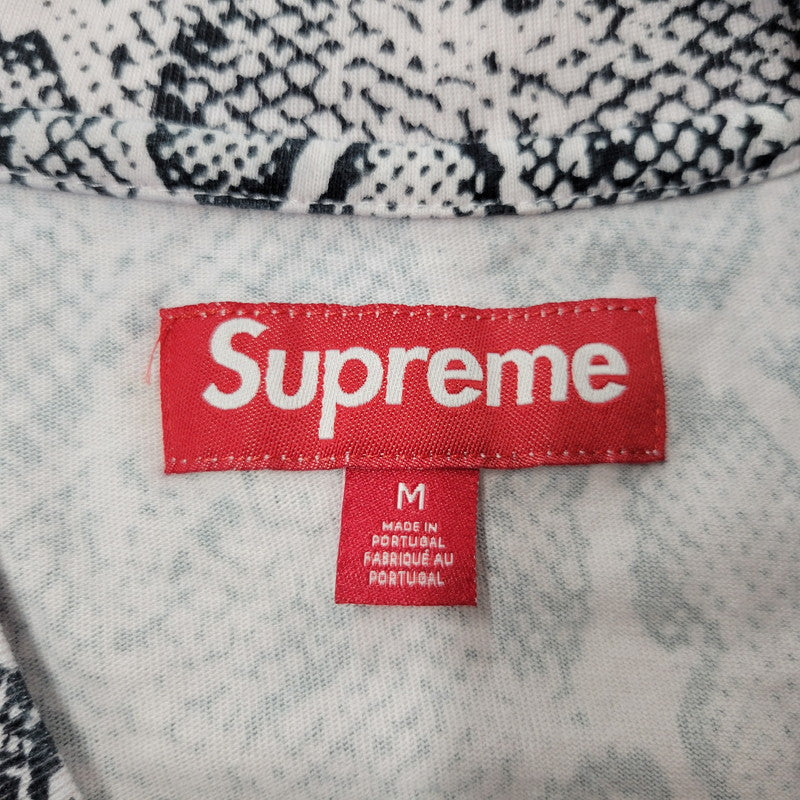 【中古品】【メンズ】 Supreme シュプリーム SNAKE PATTERN SMALL BOX LOGO SS TEE スモール ボックス ロゴ ショートスリーブ Tシャツ 半袖 トップス 149-250713-as-20-izu サイズ：M カラー：マルチカラー 万代Net店